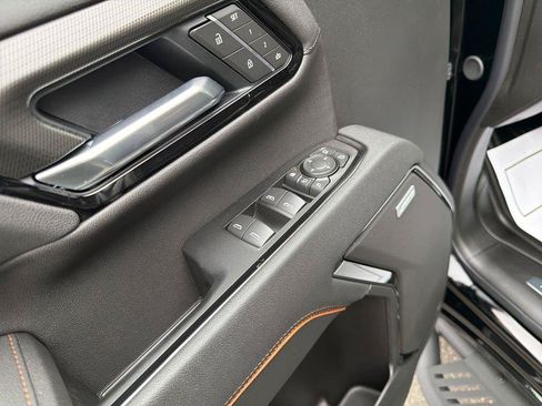 New 2026 GMC Sierra 2500 AT4 w/ Technology Package AWD/4WD image 26