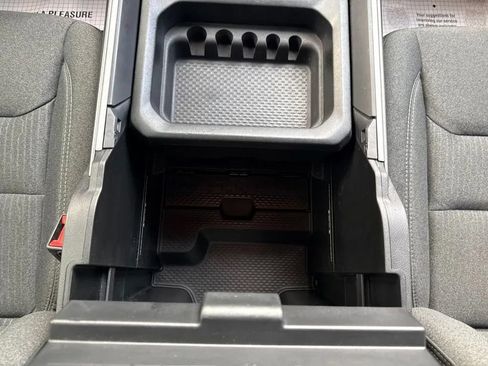 Used 2020 RAM 1500 Big Horn AWD/4WD image 36