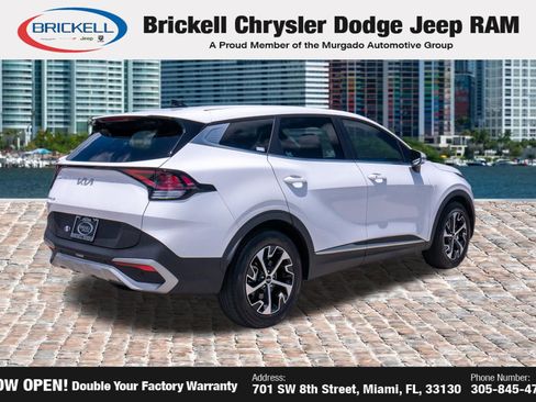 Used 2023 Kia Sportage EX FWD image 5