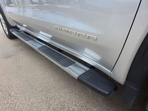 Used 2019 GMC Sierra 1500 SLT w/ SLT Premium Plus Package AWD/4WD image 8