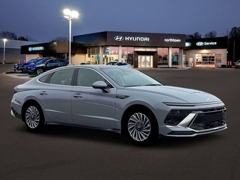 New 2026 Hyundai Sonata Limited image 10