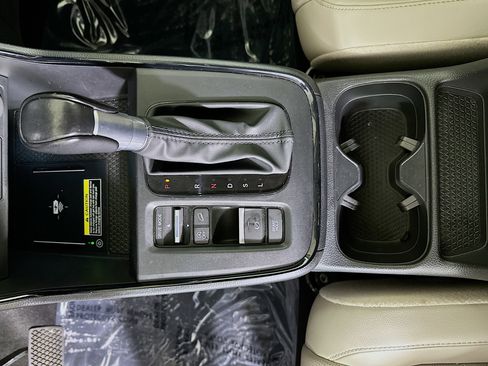 Used 2024 Honda CR-V EX-L image 22