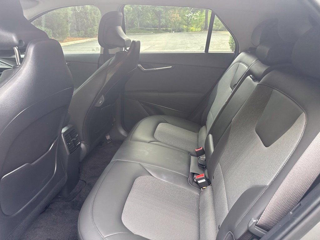 Used 2024 Kia Niro Wind FWD image 22