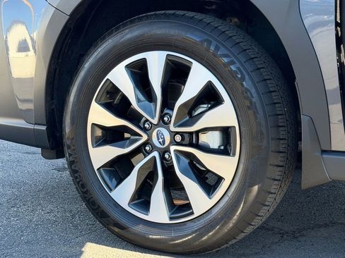 Used 2025 Subaru Outback Limited XT w/ Popular Package #2 image 23