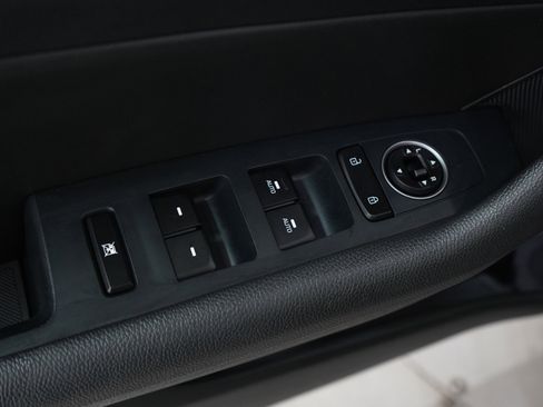 Used 2019 Hyundai Sonata SEL FWD image 18