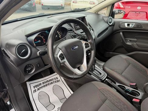 Used 2014 Ford Fiesta SE w/ Equipment Group 201A image 19