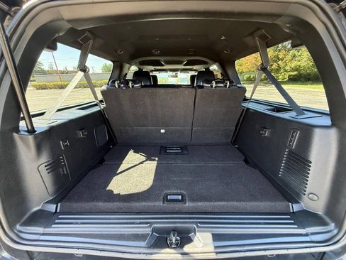 Used 2017 Lincoln Navigator L Select AWD/4WD image 18