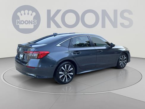 Used 2024 Honda Civic EX image 7