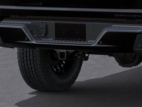 New 2026 GMC Canyon Denali w/ LPO, Denali Black Edition image 39