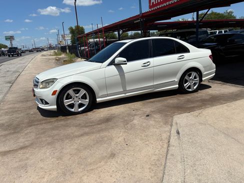 Used 2010 Mercedes-Benz C 300 Sedan w/ Premium 1 Pkg image 40