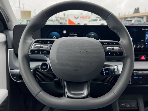 New 2025 Hyundai Ioniq 5 SEL RWD image 29
