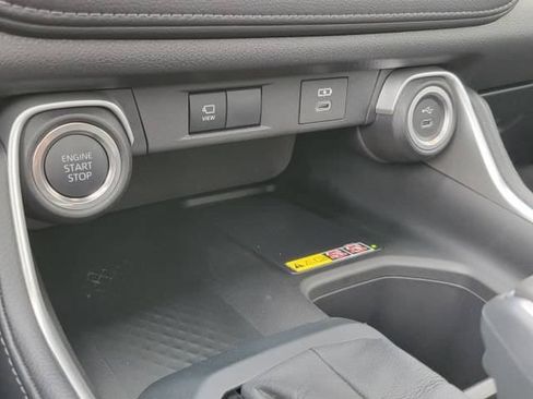 Used 2026 Toyota Grand Highlander AWD image 21
