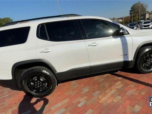 Used 2023 GMC Acadia AT4 w/ Technology Package image 2