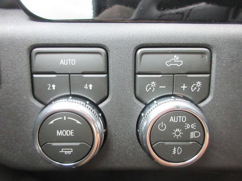 New 2026 GMC Sierra 1500 Elevation AWD/4WD image 17