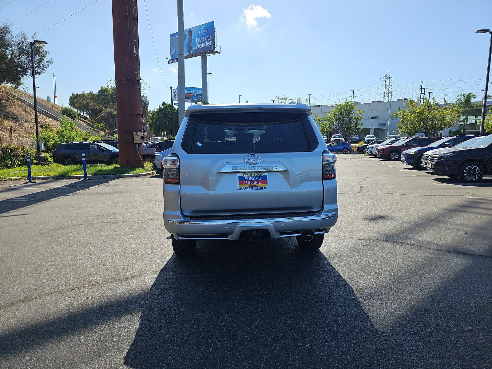 Used 2024 Toyota 4Runner Limited AWD/4WD image 6
