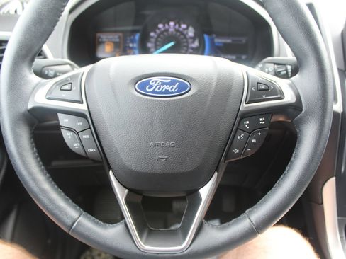 Used 2023 Ford Edge SEL w/ Convenience Package AWD/4WD image 25