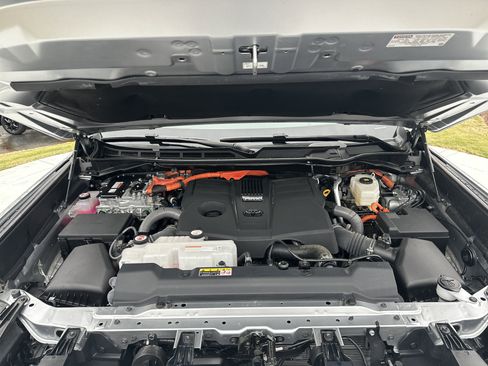 Used 2024 Toyota Tundra Capstone image 34