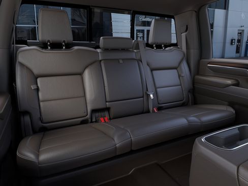 New 2026 GMC Sierra 2500 Denali AWD/4WD image 17