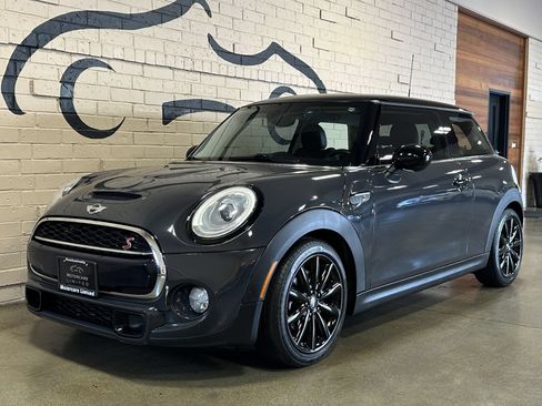 Used 2014 MINI Cooper S FWD image 12