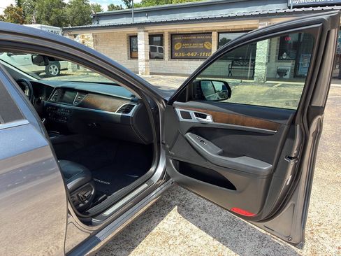 Used 2017 Genesis G80 5.0 Ultimate RWD image 36