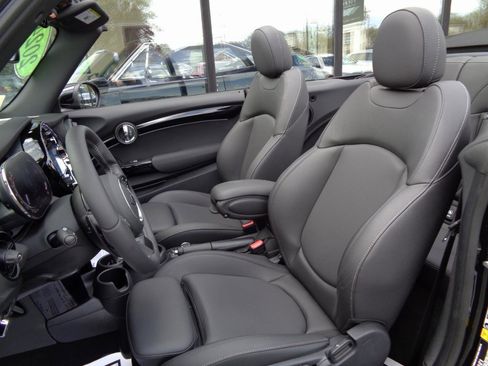 Used 2024 MINI Cooper S FWD image 12