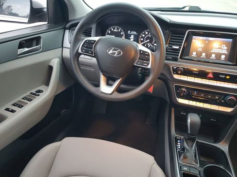 Used 2019 Hyundai Sonata SE image 15