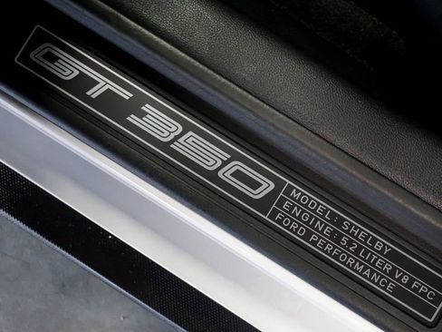Used 2016 Ford Mustang Shelby GT350R w/ GT350R Equipment Group 920A RWD image 51