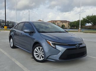 Used 2025 Toyota Corolla LE w/ LE Premium Package video 1