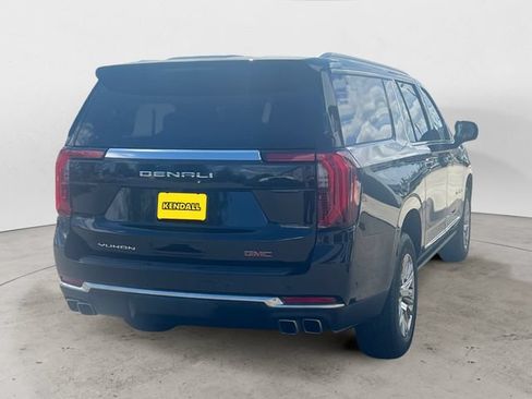 Used 2026 GMC Yukon XL Denali w/ Sun & Power Step Package AWD/4WD image 5