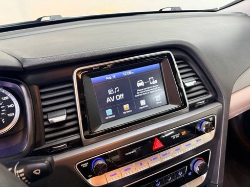 Used 2019 Hyundai Sonata SE FWD image 24