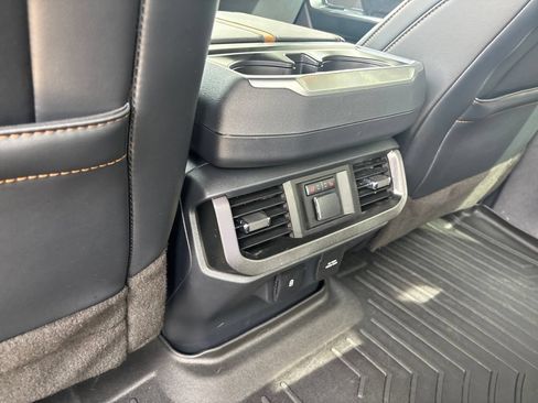 Certified 2023 Ford F150 Platinum w/ Equipment Group 701A High AWD/4WD image 38