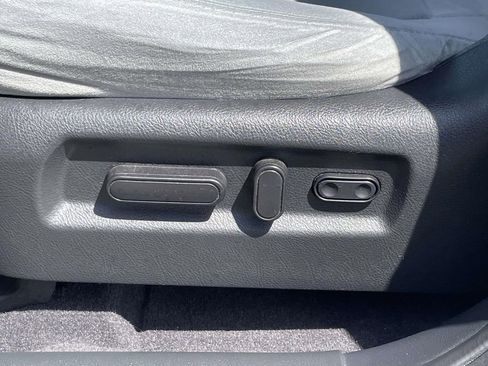 Used 2009 Hyundai Santa Fe SE w/ Touring Pkg 11 image 15