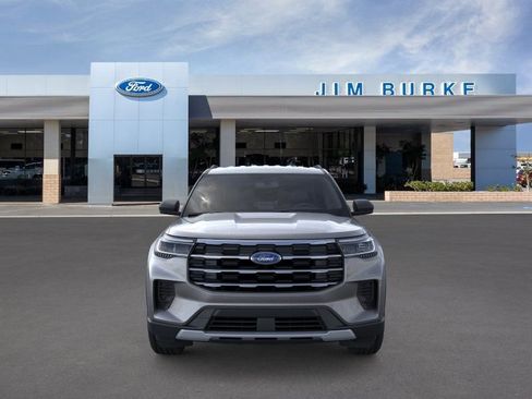 New 2026 Ford Explorer Active RWD image 6