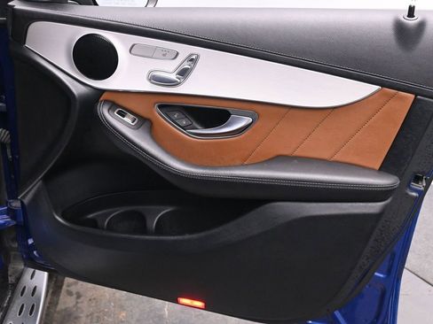 Used 2022 Mercedes-Benz GLC 300 4MATIC Coupe image 19