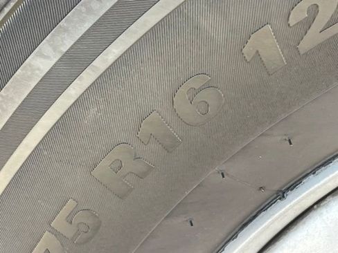 Used 2023 Toyota Tacoma SR image 8