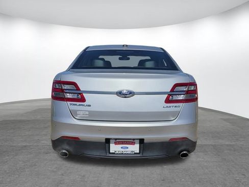 Used 2019 Ford Taurus Limited image 5