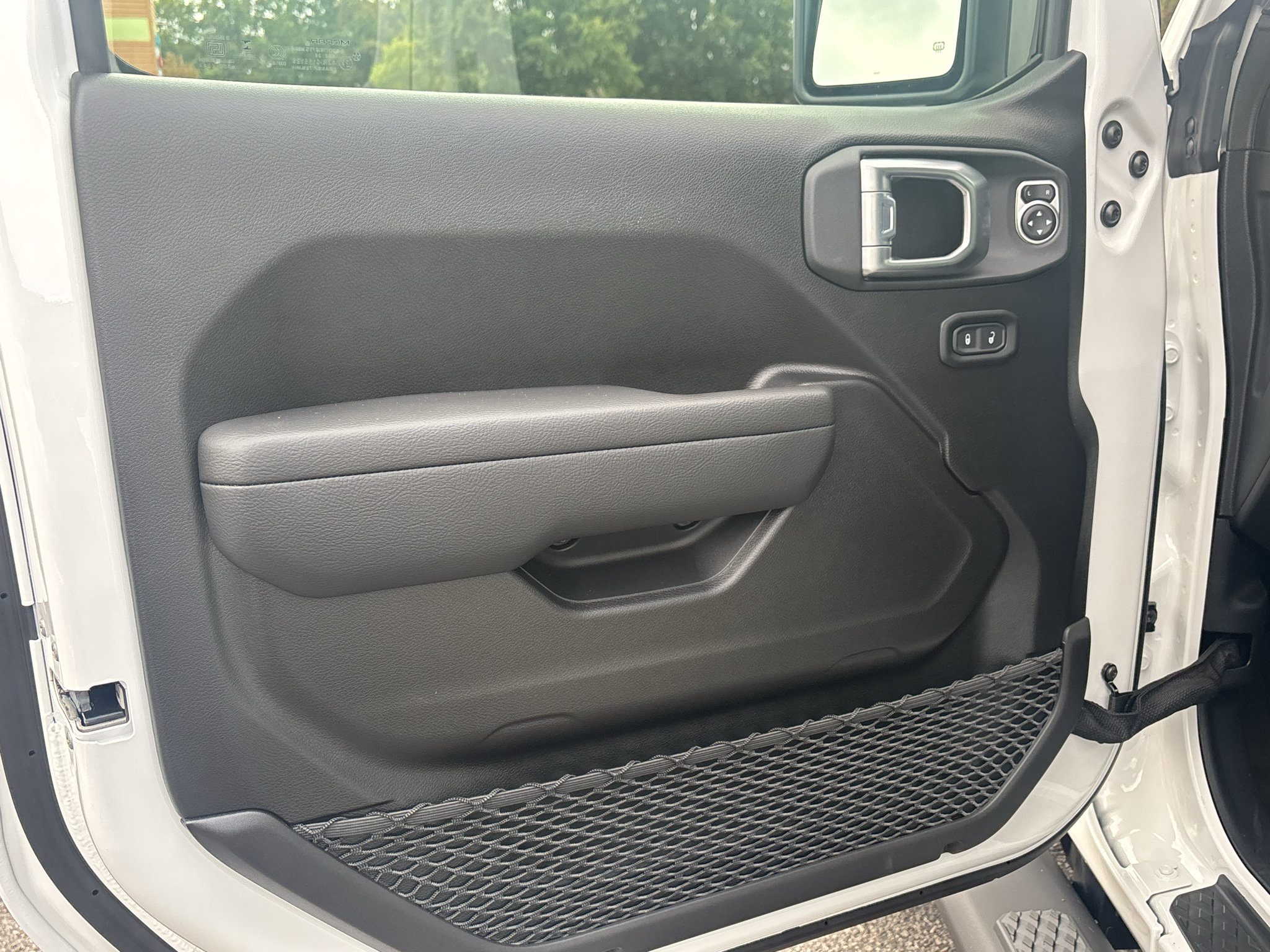 New 2027 Jeep Gladiator Sport AWD/4WD image 19