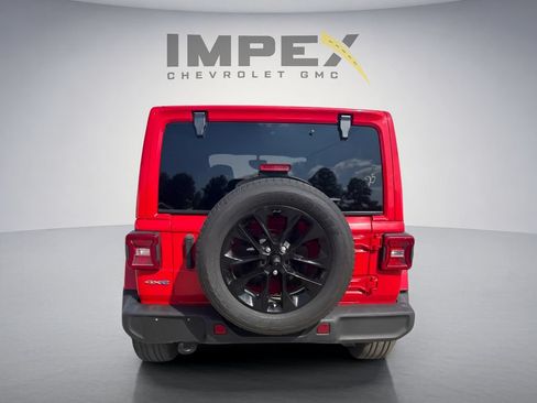 Used 2021 Jeep Wrangler Unlimited Sahara w/ Cold Weather Group AWD/4WD image 3