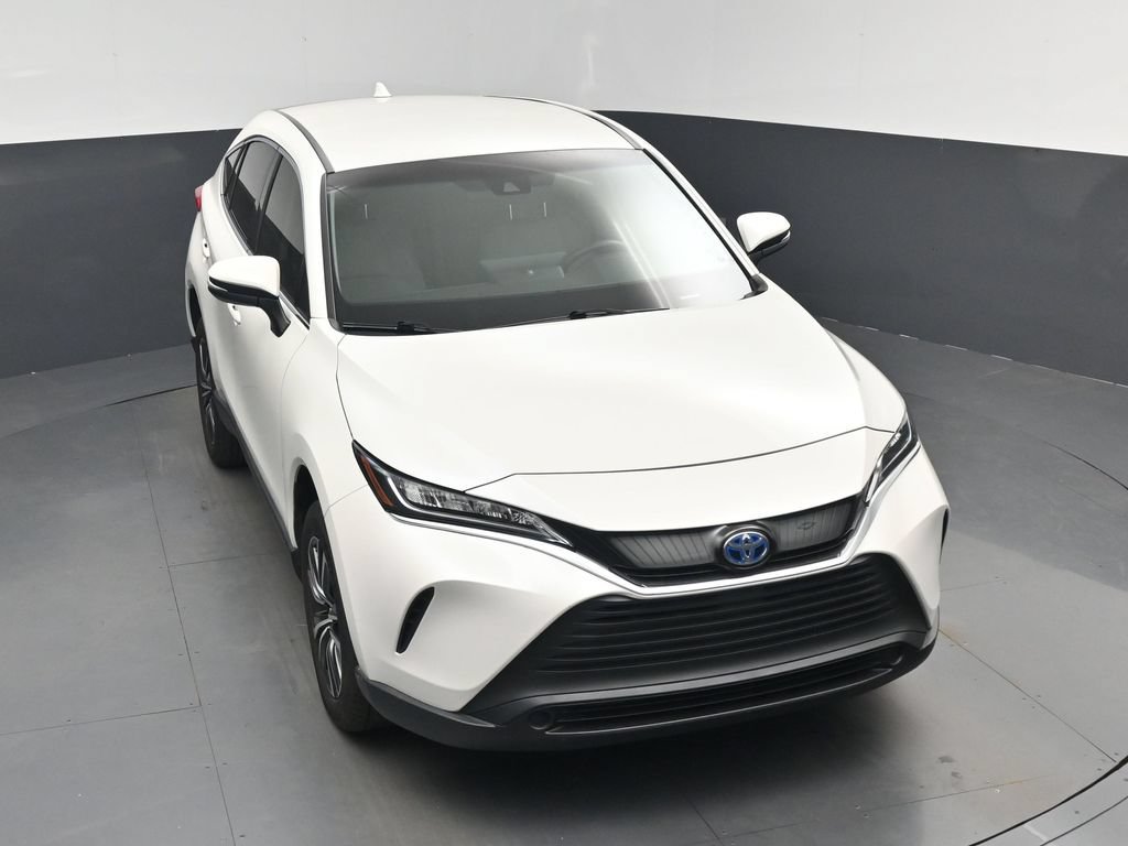 Used 2022 Toyota Venza LE AWD/4WD image 26