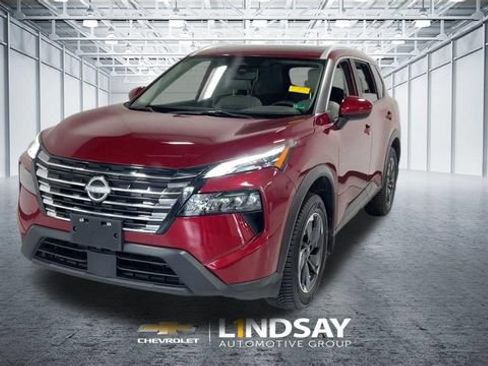 Used 2024 Nissan Rogue SV w/ SV Premium Package AWD/4WD image 5