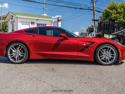 Used 2015 Chevrolet Corvette Stingray Coupe w/ 2LT Preferred Equipment Group RWD image 9