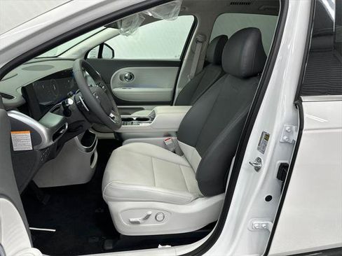 New 2026 Hyundai Ioniq 9 SEL image 9