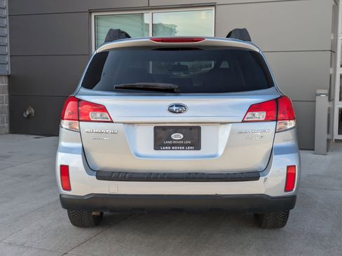 Used 2013 Subaru Outback 2.5i Premium w/ Popular Pkg 1B image 7