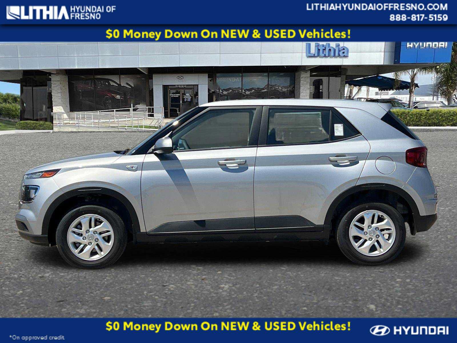 New 2026 Hyundai Venue SE FWD image 5