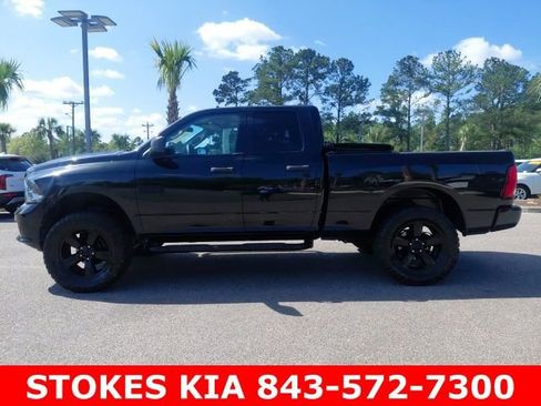 Used 2018 RAM 1500 Express w/ Black Ram 1500 Express Group image 8