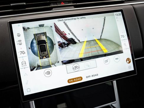 New 2026 Land Rover Range Rover SE AWD/4WD image 31