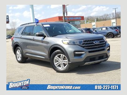 Certified 2024 Ford Explorer XLT w/ Equipment Group 202A