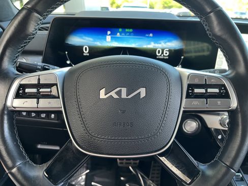 Used 2023 Kia Telluride SX Prestige X-Pro AWD/4WD image 25