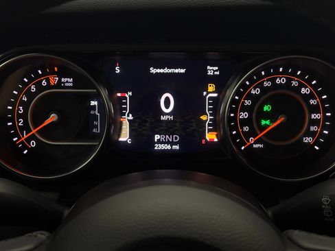 Used 2022 Jeep Wrangler Unlimited Sport AWD/4WD image 23