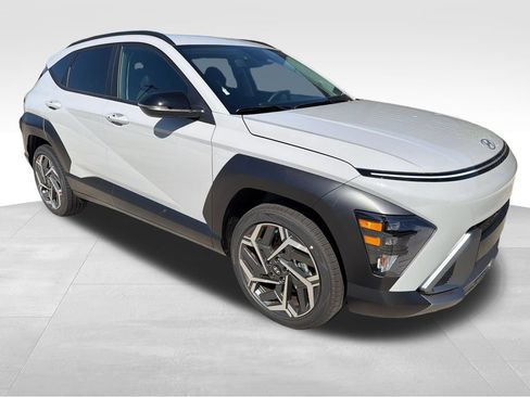 New 2026 Hyundai Kona SEL Premium FWD image 9